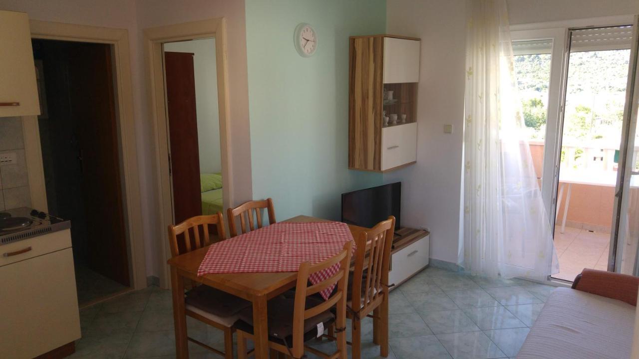 Apartments Villa Brudi Vinišće Exteriér fotografie