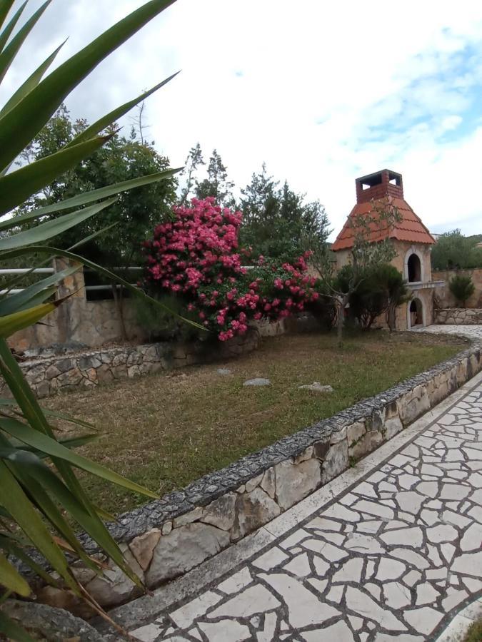 Apartments Villa Brudi Vinišće Exteriér fotografie