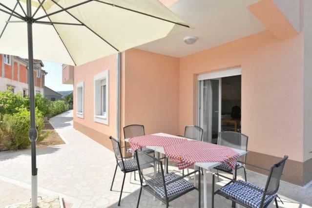 Apartments Villa Brudi Vinišće Exteriér fotografie