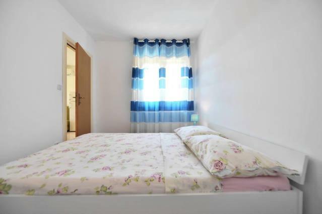 Apartments Villa Brudi Vinišće Exteriér fotografie