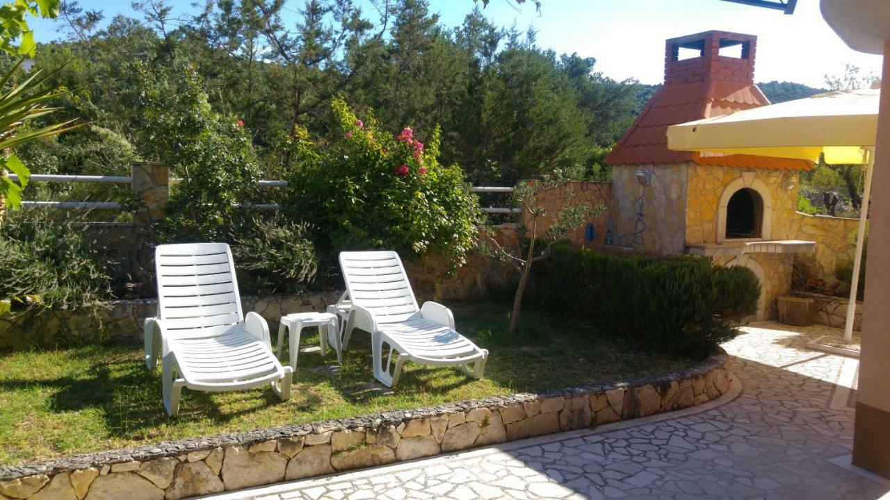 Apartments Villa Brudi Vinišće Exteriér fotografie